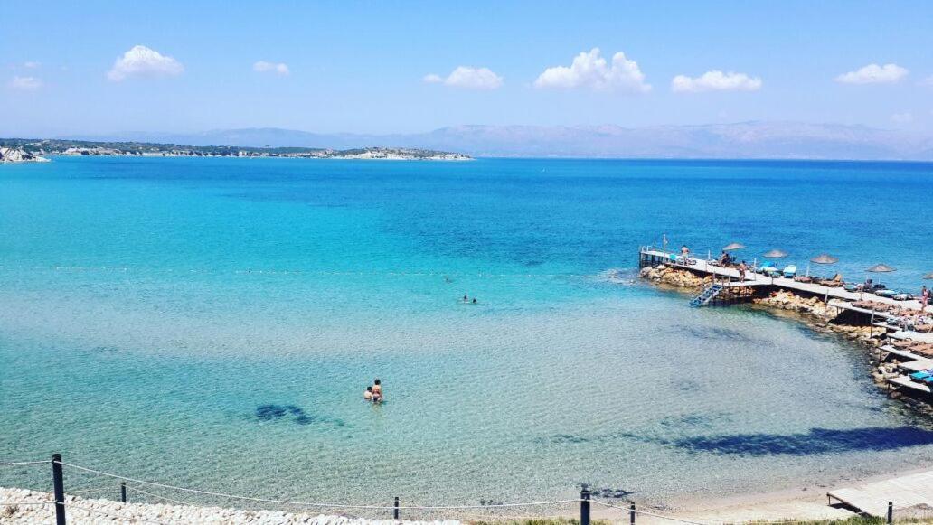 Babaylon Hotel Cesme Exterior photo
