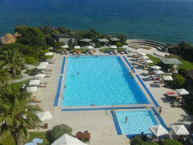 Babaylon Hotel Cesme Exterior photo