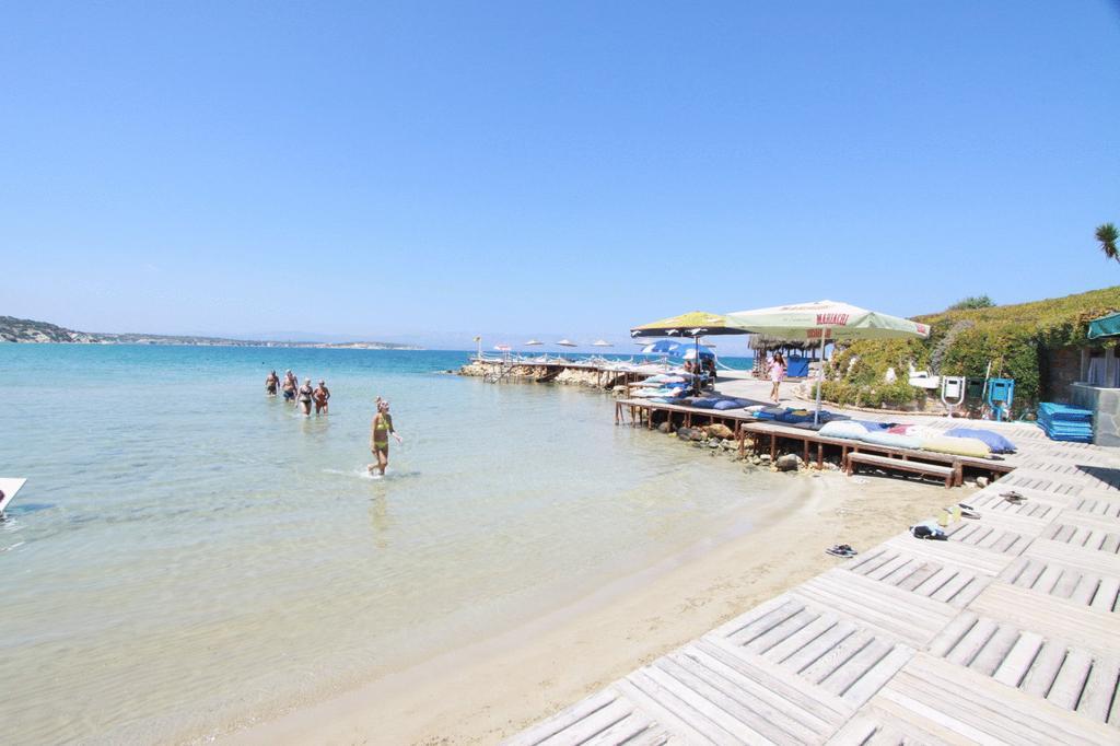 Babaylon Hotel Cesme Exterior photo